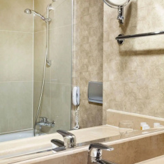 WOW Airport Hotel - Bild 8