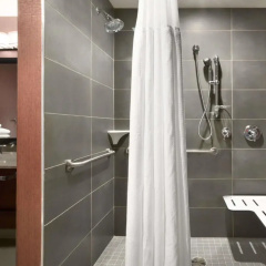 DoubleTree by Hilton Charleston Mount Pleasant thumbnail 9