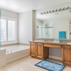 Luxurious 4BR 9min to LV Strip Sleeps 16 - Bild 16