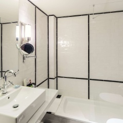 H10 Catalunya Plaza Boutique Hotel - Bild 11