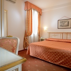 Hotel Ambassador Tre Rose - Bild 3