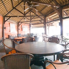 RedDoorz Premium near Senggigi Beach - Bild 24