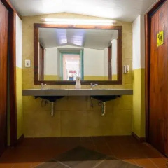 Tas D Viaje Hostel - Surfcamp - Suites thumbnail 12
