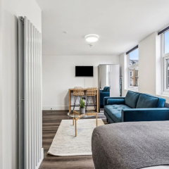 STH Sutherland Avenue Apartment thumbnail 35