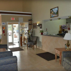 Adams Inn thumbnail 1