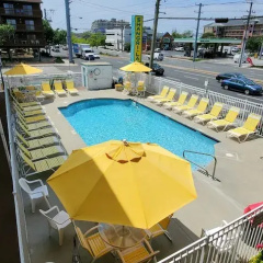 The Shangri La Motel thumbnail 12