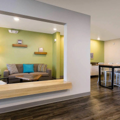 WoodSpring Suites Houston IAH Airport thumbnail 12