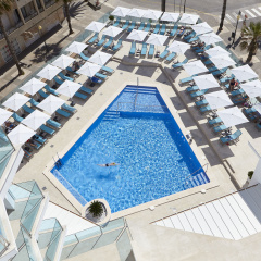Universal Hotel Perla - Bild 18