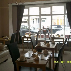 The Rothwell Hotel thumbnail 12