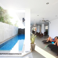 One World One Home Naiharn Hotel - Bild 29