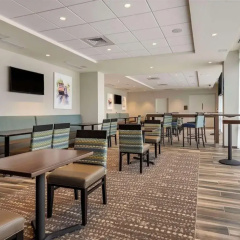 Comfort Inn & Suites Pittsburgh South thumbnail 20