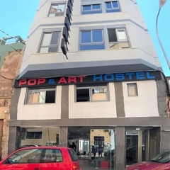 New Art Hostel Albergue Juvenil - Bild 1