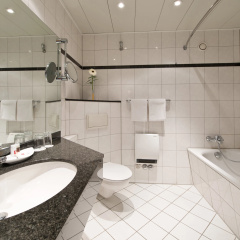 Leonardo Hotel Koeln Bonn Airport - Bild 9
