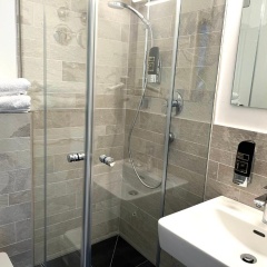 Hotel 83 - Bild 9