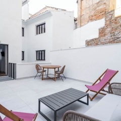 Limehome Malaga Calle Victoria - Bild 14