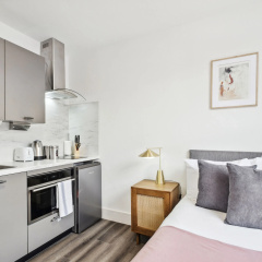 STH Sutherland Avenue Apartment thumbnail 10
