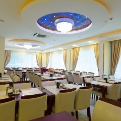 Izan Hotel - Bild 9