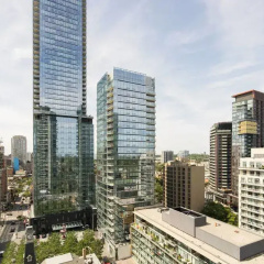 Yorkville Residence thumbnail 5
