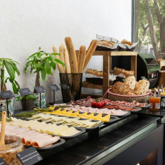Renaissance Barcelona Hotel - Bild 14