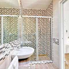 Giuliana Charming Rooms thumbnail 9