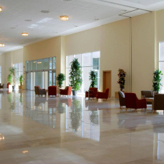 WOW Airport Hotel - Bild 2