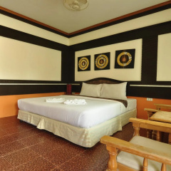 Phi Phi Rimlay Cottage