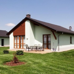 Holiday home in Markkleeberg with a shared pool - Bild 8