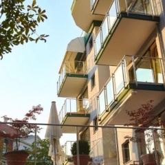 Bernstein Villa Kastania - Bild 1