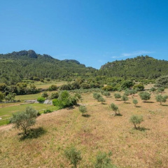 Peaceful Majorcan-style Villa With Pool, Amazing Views Into the Mountains - Bild 15