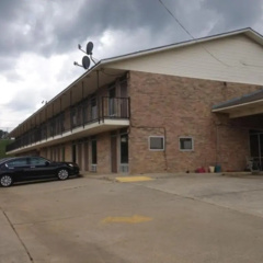Regal Inn Guntersville Hwy 431 thumbnail 1