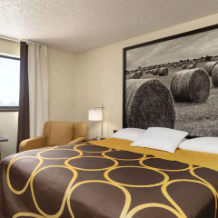 Super 8 by Wyndham Dodge City thumbnail 19