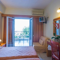 Hellinis Hotel thumbnail 8