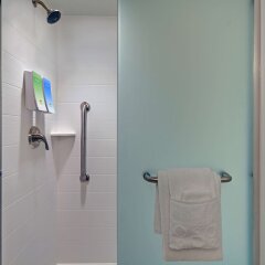 Home2 Suites by Hilton Largo in Largo, United States of America from 196$, photos, reviews - zenhotels.com bathroom photo 2