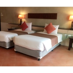Circle Phuket Resort and Spa - Bild 2