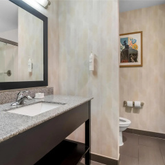 Hampton Inn Marion thumbnail 35