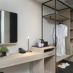JonoX Phuket Karon Hotel - Bild 4