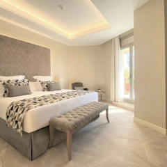 Lamaro Hotel thumbnail 7