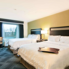 Hampton Inn & Suites Bellevue Downtown-Seattle thumbnail 3