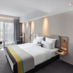 Отель Holiday Inn Express Düsseldorf – Hauptbahnhof, an IHG Hotel Германия, Дюссельдорф - отзывы, цены и фото номеров - забронировать отель Holiday Inn Express Düsseldorf – Hauptbahnhof, an IHG Hotel онлайн фото 5