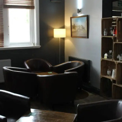 The Red lion thumbnail 2