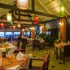 Amora Beach Resort Phuket - Bild 24