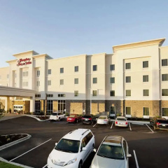 Hampton Inn & Suites Orangeburg thumbnail 1