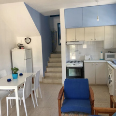 Light & Blue Marelia Apartments thumbnail 17