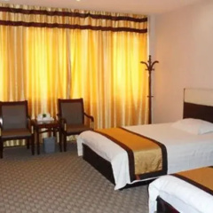 Wudangshan Yinjie Holiday Hotel thumbnail 1
