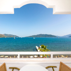 Honeymoon Hotel - Bild 17