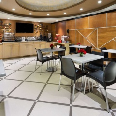 Ramada by Wyndham Bronx - Bild 15