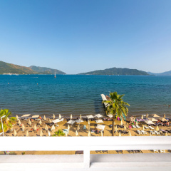 Honeymoon Hotel - Bild 18