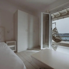 Maroulinas Boutique Apartments & Studios thumbnail 3