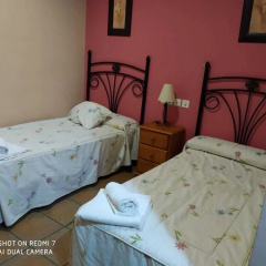 Hostal Restaurante El Parador thumbnail 9