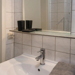 Apartment Ferienwohnung Blumenstadt - Bild 8